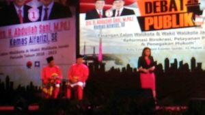 Sani-Izi Pertanyakan Izin yang 