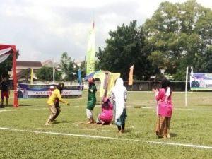 GALERI FOTO: Aksi Peserta Olahraga Tradisional Tingkat Provinsi Jambi