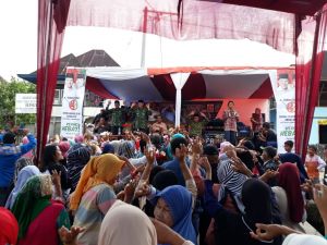 Disambut Antusias di Talang Kemuning, Warga: Zainal-Arsal Pemimpin Kito