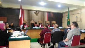 Saipudin Bersaksi, Elhelwi CS Ramai-Ramai Bantah