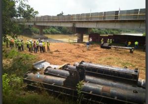 Telan  Anggaran Rp26,2 M, Pembangunan Duplikat Jembatan Batang Bungo Dimulai