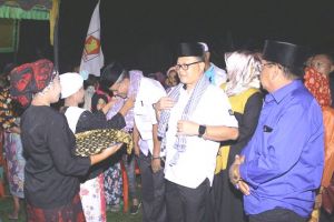 Pasca Debat Kandidat, Pasangan Fajar Banjir Dukungan   