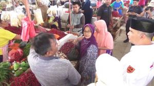 Blusukan di Pasar Rakyat Aurduri, Fasha Serap Aspirasi