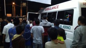 ZA Bantu Korban Kecelakaan Berobat ke Padang