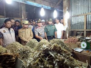 H-3 Lebaran, Tiga Petinggi Jambi Datangi Pasar Tradisional Angso Duo