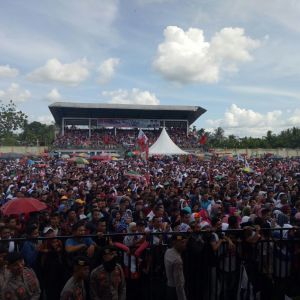 Luar Biasa...Masyarakat dari Segala Penjuru Merangin Tumpah Ruah di Kampanye Akbar Nalim-Khafied