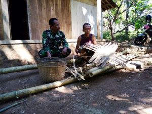 Tekad Bekerja Untuk Hidup Sehari-Hari