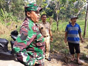 Anggota Satgas TMMD Koordinasi Dengan Dinas Pekerjaan Umum