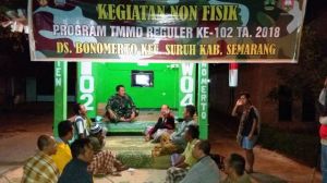 Warga Bersama Satgas TMMD Ciptakan Rasa Aman Berkat Poskampling