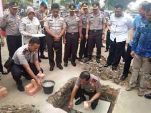 Kapolda Jambi Lakukan Peletakan Batu Pertama Gedung SPKT