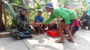 Beradaptasi Dengan Warga