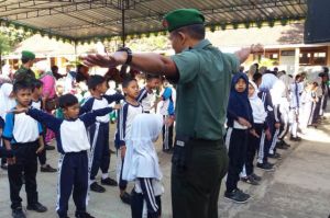 TNI Gelar Senam Bersama Dalam Rangka Peringatan Hari Susu Sedunia