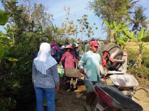 TNI Dan Rakyat Solid Dalam Pembangunan Desa
