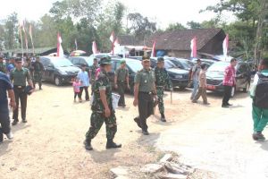 Danrem 073/Makutarama Resmikan Jalan  Penghubung Desa