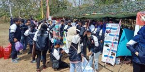 Kegembiraan Mahasiswa UNDIP Ditengah Upacara Penutupan Satgas TMMD
