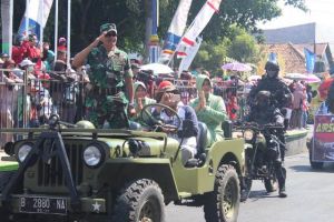 156 Peserta Meriahkan Pawai Pembangunan HUT RI Ke-73 