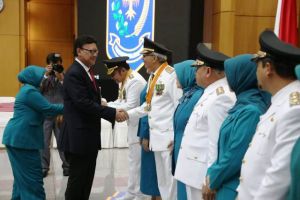 Baru Dilantik,  Mendagri Ajak Gubernur Kaltim dan Sumsel Langsung ke KPK