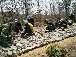 Gotong Royong Jadikan Semangat Tinggi Di Lokasi