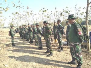 Mentari Pagi Hangatkan Apel Di Lokasi