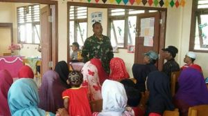 Agar Warga Semakin Cinta NKRI, Satgas TMMD Gelar Penyuluhan Wawasan Kebangsaan
