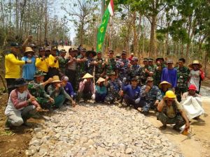 Bersatunya TNI-Polri Dan Masyarakat Kuatkan Sinergitas