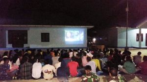Satgas TMMD Kodim Tanjab Gelar Nobar Film 