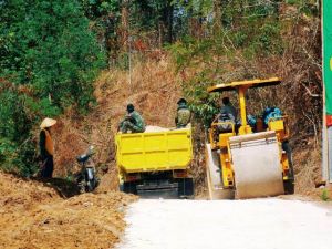 Dua Mesin Berbeda Tapi Sama-Sama Meringankan Pekerja