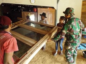 Giliran Rumah Bapak Ngadimin Yang Diobrak Abrik Satgas TMMD
