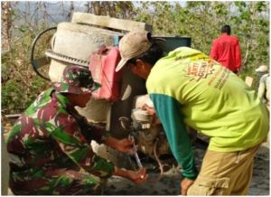 Kurawat Mesin Ini Demi Kelancaran Kerja Satgas TMMD