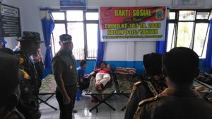 Danrem 042/Gapu Lihat Langsung Pengobatan Gratis dan Donor Darah TMMD