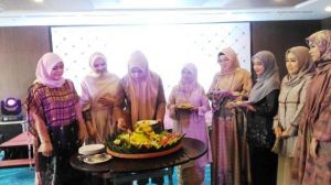 Owner Ria Miranda Jambi Bangga Koleksi Terbaru Dilounching di Jambi