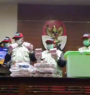 Bagikan Fee Rp3,4 Miliar ke Kemenpora, Tapi Pegawai KONI 5 Bulan Belum Terima Gaji