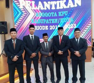 Komisioner KPU 4 Daerah Resmi Dilantik   