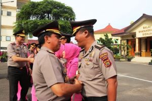 Tahun Baru, Ratusan Personil Polda Jambi Naik Pangkat   