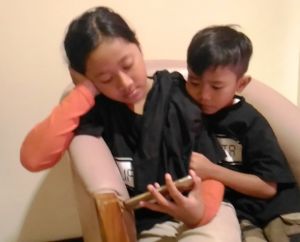 Soal Makanan Terbaik Untuk Anak, Perhatikan Tiga Tahap Ini