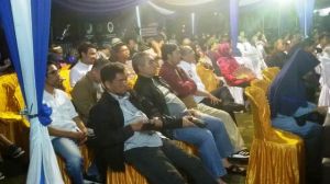 Ratusan Relawan Jokowi-Maruf Amin Nobar Debat Pilpres di TKD Jambi