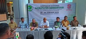 Safrial Bersama 7 Kepala Daerah Teken Deklarasi Kaukus      