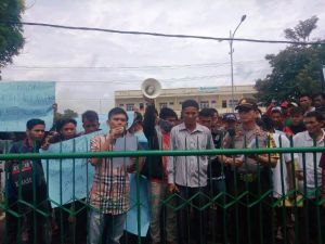 Polemik Dana Desa, Masyarakat Dusun Baru Limbur Datangi Kantor Bupati Bungo