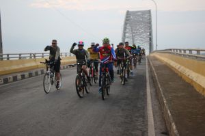 Dandim 0415/Batanghari Gowes Bersama Kapolda Jambi