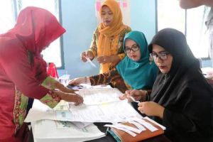Pemkab Batanghari Minta Semua Lapisan Masyarakat Ikut Majukan Sekolah