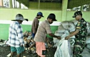 Babinsa Kebon IX Gencar Sosialisasi Ajak Warga Manfaatkan Sampah Organik
