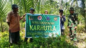 Babinsa Koramil Tungkal Ilir Rutin Patroli dan Sosialisasi Cegah Karhutla
