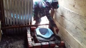 Kerja TMMD Ke104 Bukan Hanya Jalan,Tapi Warga juga Dapat Jamban