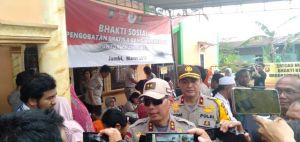 Kakor Binmas Polri dan Polda Jambi Gelar Bakti Sosial Pengobatan Gratis di Pall Merah