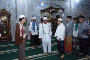 Shalat Subuh di Bangko, Kapolda Himbau Masyarakat Wujudkan Pemilu Damai
