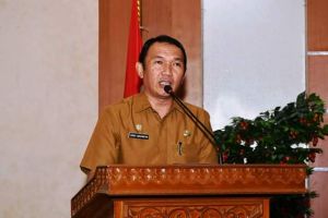 Asisten I Hadiri Pengukuhan DPC IWAPI