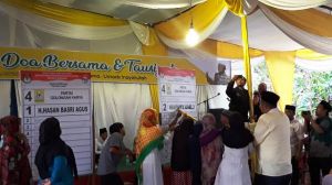 Ibu-ibu di Sebrang ini Semangat Coblos Kemas Faried Untuk DPRD Kota Jambi   