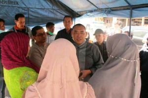 Hari ini HTK FC Serahkan Bantuan KKC di Hiang Lestari, Warga Antusias Nantikan H Tafyani Kasim