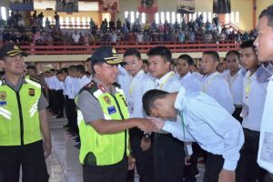 Hadiri Pembacaan Sumpah Penerimaan Anggota Polri, Kapolda Jambi Pinta ke Orang Tua Peserta