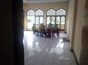 Kotak Suara Rusak, Pemungutan Suara di 24 TPS di Payo Selincah dan Kenali Besar Kota Jambi Ditunda